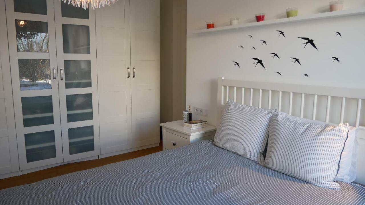 Oasis Of Peace Close To Airport, Fair And Si Zentrum Apartment *
